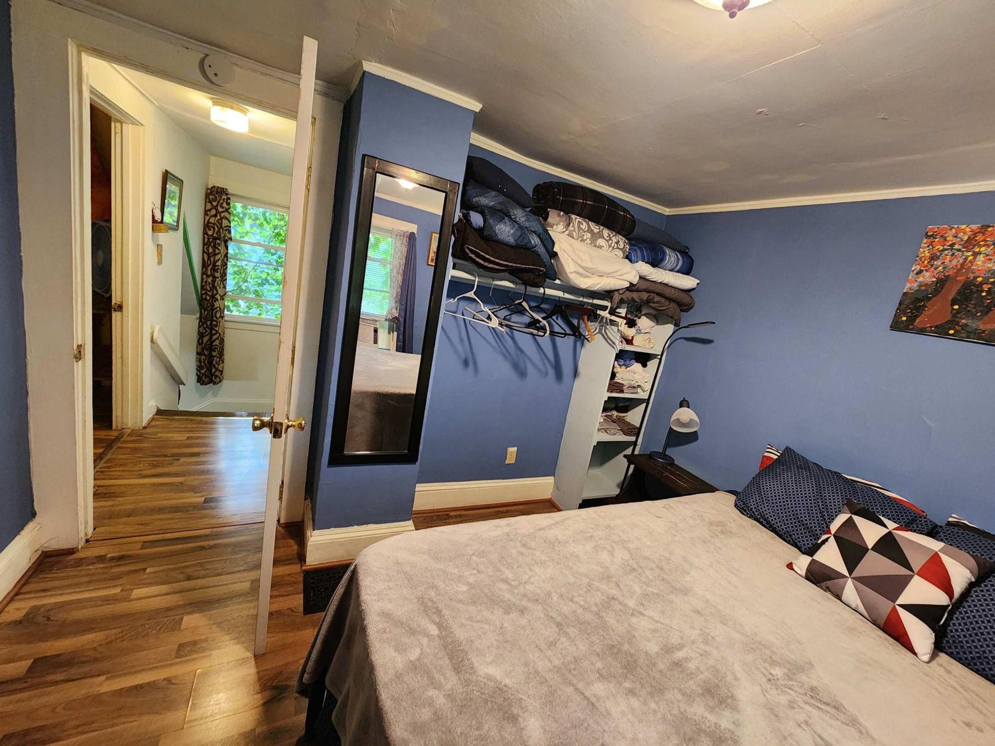 Cozy 3 Bedroom House In Downtown イサカ エクステリア 写真